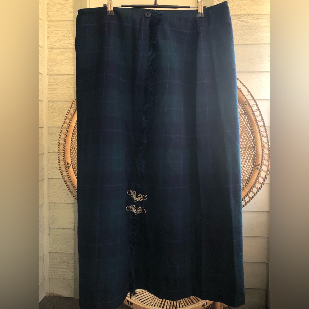 Vintage Black/Green Plaid Midi Skirt Size 16 by White Stag Grunge Alt